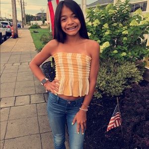 Meet your Posher, Lia